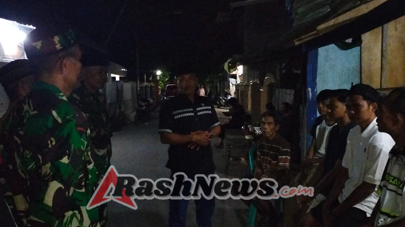 Koramil 1608-01/Rasanae Dukung Siskamling Demi Kota Bima Aman dan Nyaman