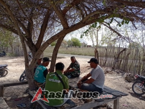 Wujudkan Kemandirian Ekonomi, Danpos Ramil Motivasi Warga Kelola Pertanian