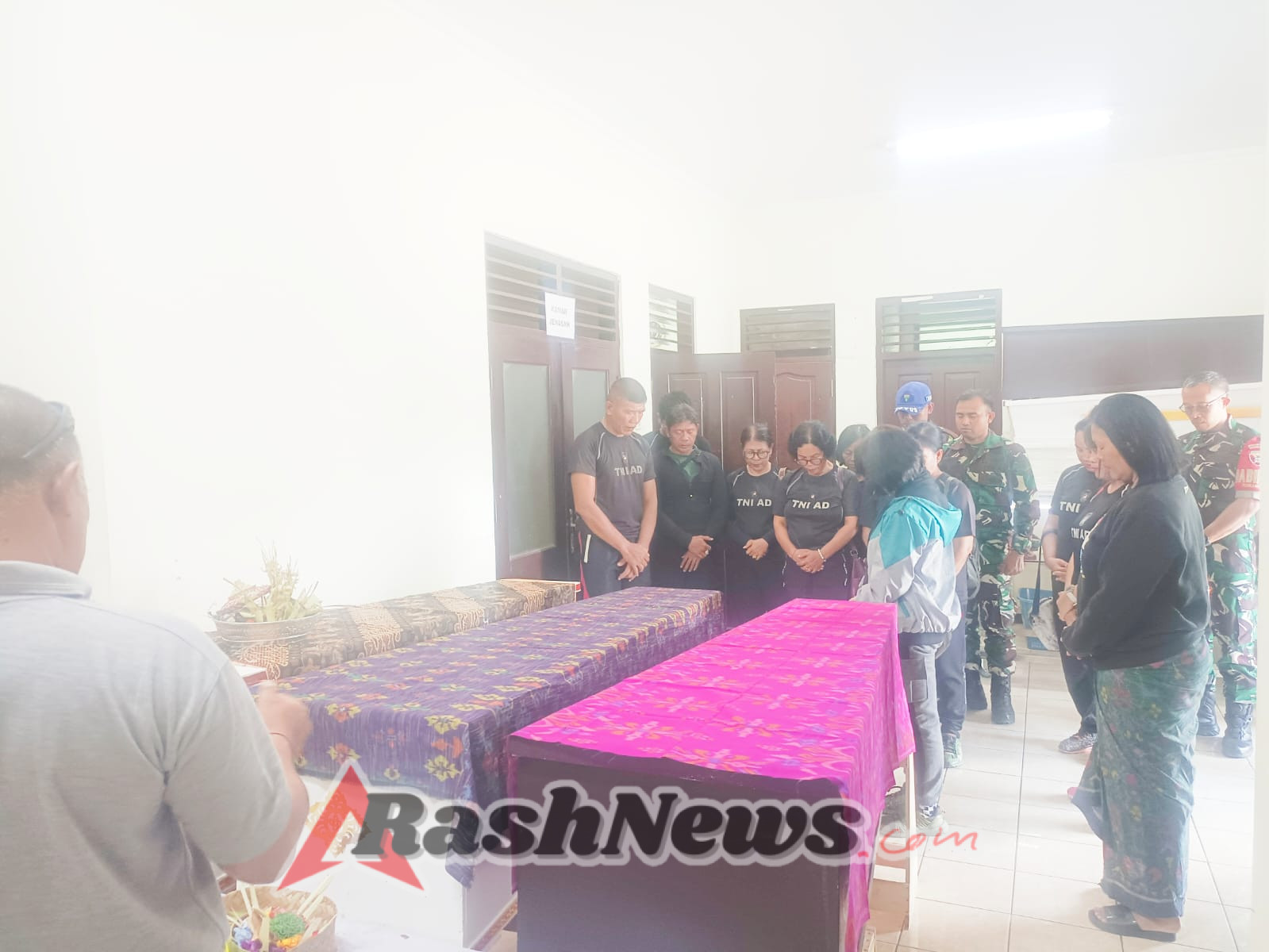 Perkokoh Jiwa Korsa Perkuat Empati,  Dandim Klungkung Pimpin Melayat Di RSAD Denpasar