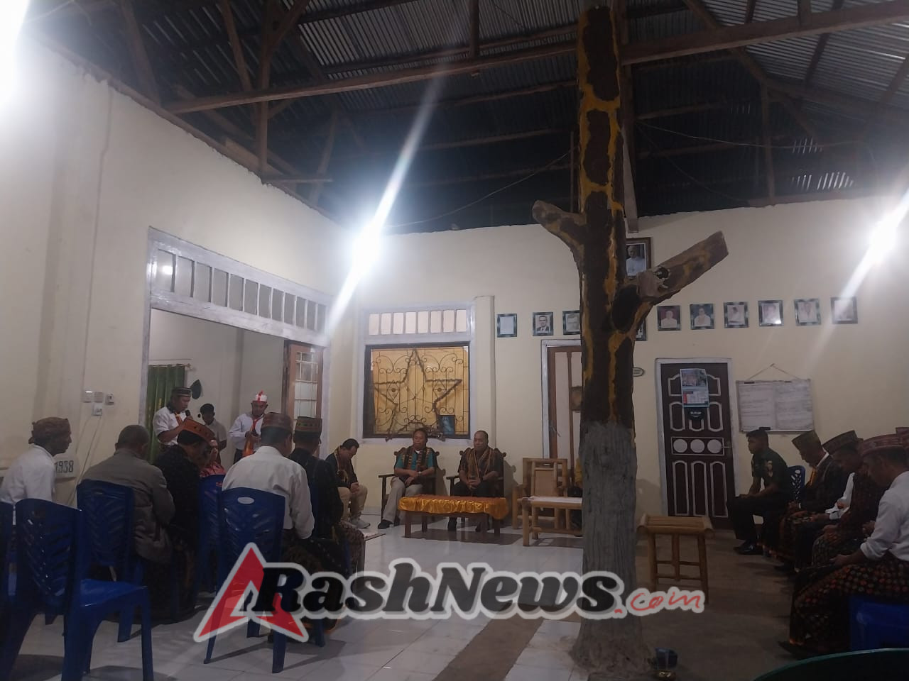 Babinsa Koramil 1612-04/Elar Hadiri Penyambutan Uskup Ruteng di Paroki St. Yusup Benteng Jawa