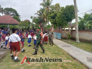 Bersinergi dengan instansi terkait, Anggota Koramil 1623-02/Abang laksanakan sidak Kawasan Tanpa Rokok.