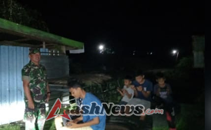 Wujudkan Situasi Kondusif, Babinsa Serka A. Hapit Ajak Warga Jereweh Peduli Kamtibmas