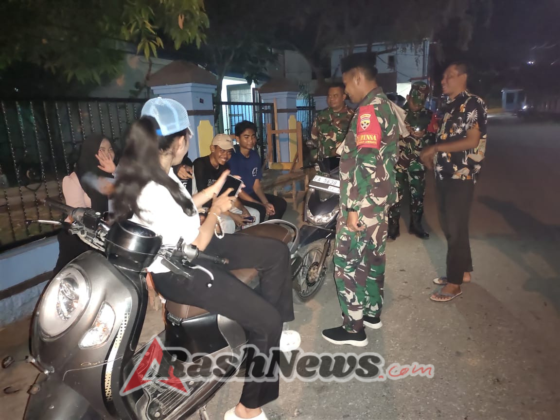 Sinergi Babinsa dan Tokoh Masyarakat Lewirato Perkuat Keamanan Kamtibmas