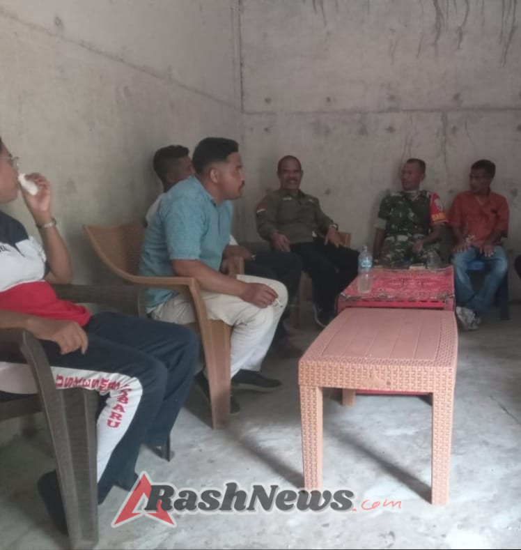 Dekatkan Diri dengan Rakyat, Babinsa 1602/Ende Terus Perkuat Komunikasi Sosial di Wilayah Pedesaan