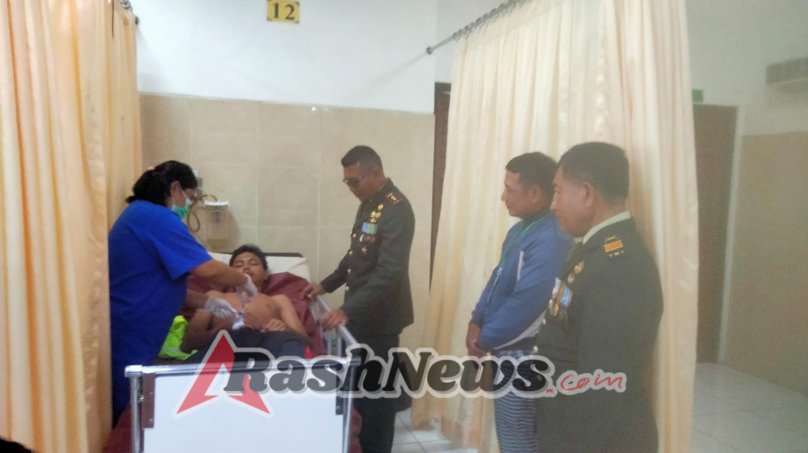 Perkuat Silahturahmi Dan Ikatan Hati, Dandim Klungkung Jenguk Anak Prajurit Yang Lagi Sakit