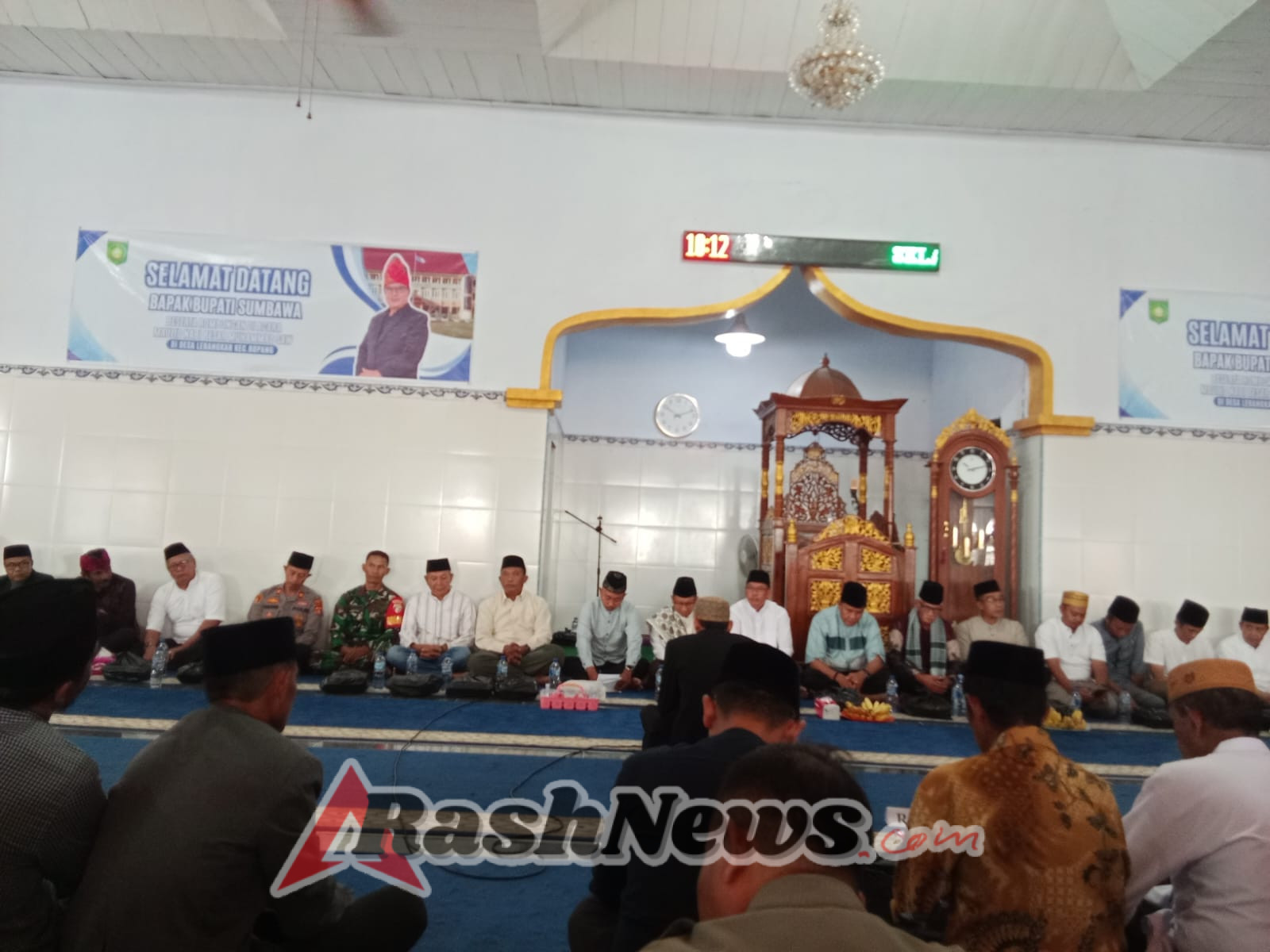‎Batuud Koramil 03/Ropang Bersama Babinsa Hadiri Peringatan Maulid Nabi Muhammad SAW 1447 H di Desa Lebangkar, Wujud Toleransi dan Kebersamaan Umat