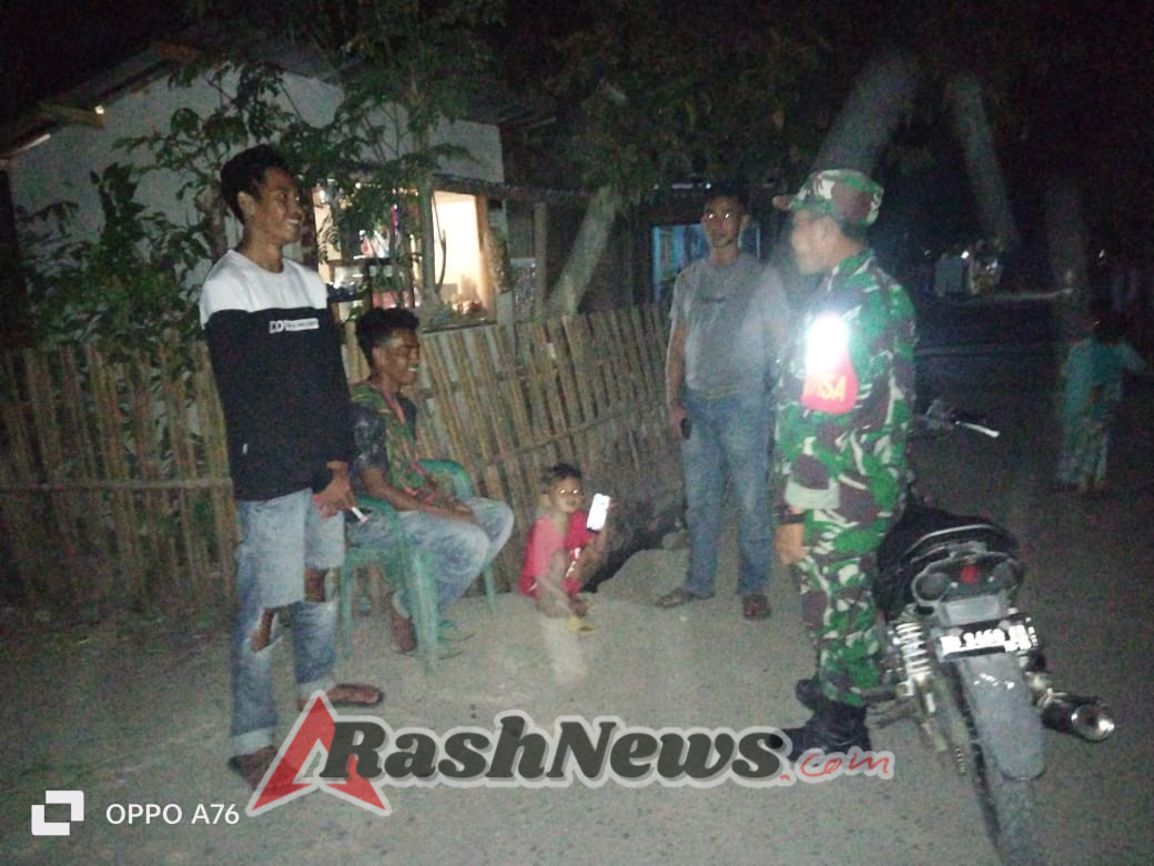 Kondusif! Patroli Malam Babinsa Koramil 1608-02/Bolo Berjalan Lancar di Kecamatan Bolo