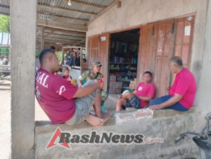 Wujudkan Keamanan Wilayah, Babinsa Maurole Aktif di Tengah Masyarakat Loboniki
