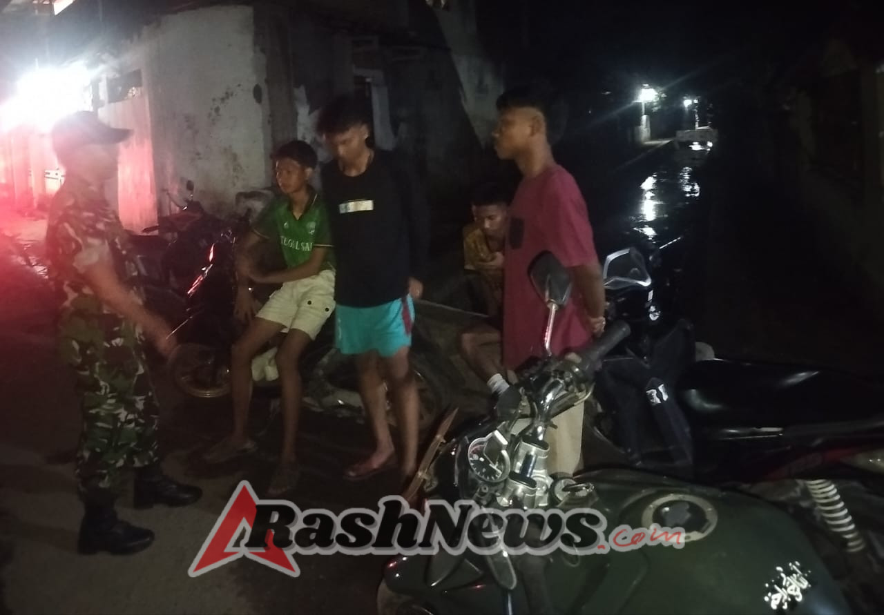 Ronda Malam Babinsa Koramil Bolo Berjalan Lancar, Sinergi dengan Warga Tingkatkan Keamanan