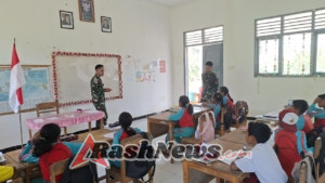 Dukungan Gadik Satgas Pamtas Yonarhanud 2 Kostrad di SDN Fatumfaun