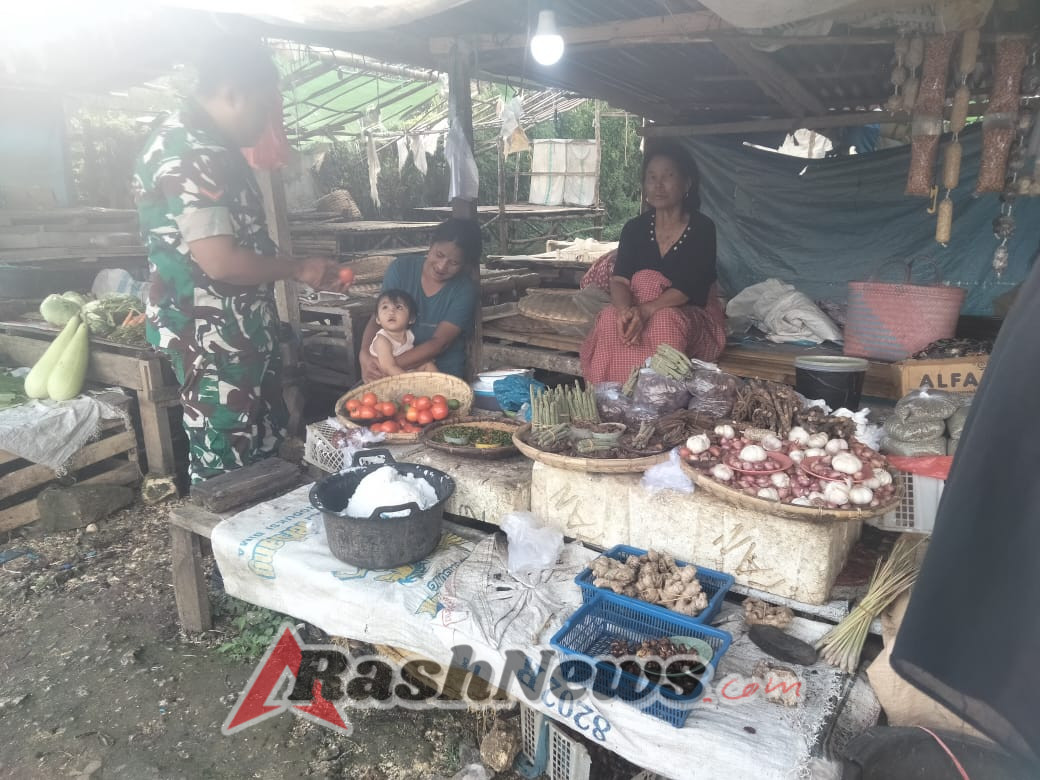 Komsos Babinsa Katikutana, Upaya Perkuat Hubungan TNI dan Masyarakat