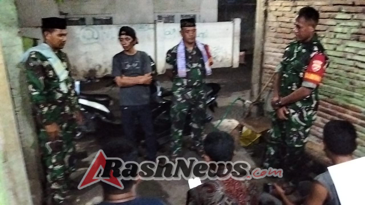 Ketua Pemuda dan RT Aktif Dalam Operasi Siskamling Teritorial Koramil 1608-01/Rasanae