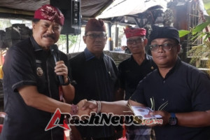 Wabup Tabanan I Made Dirga Hadiri Ngaben Bersama 2025 di Wongaya Gede, Wujud Dukungan Pelestarian Tradisi Leluhur