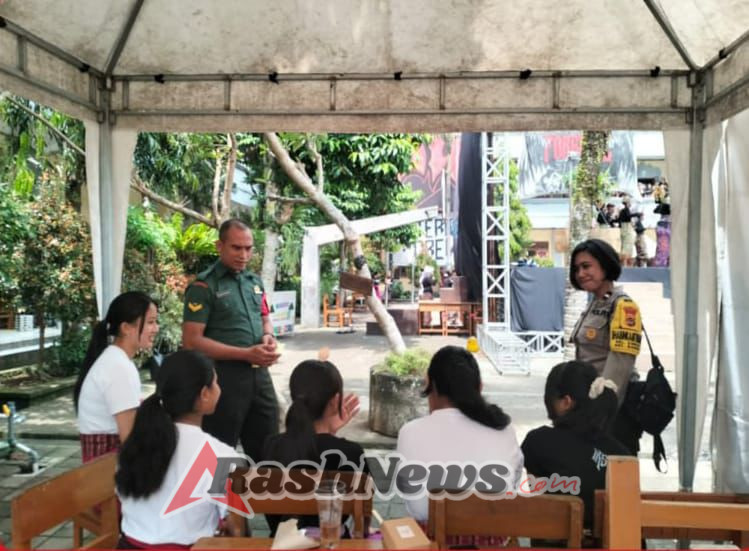 Melalui Pembinaan Wawasan Kebangsaan, Babinsa Dorong Generasi Muda SMA Negeri 1 Bangli Jadi Pelajar Berkarakter