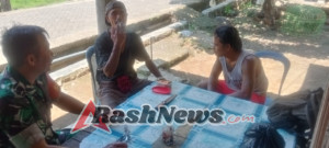 Komsos Babinsa Lamusung Wujudkan Kedekatan TNI dengan Masyarakat