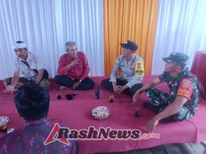 Wujudkan Rasa Aman di Tengah Masyarakat, Babinsa dan Bhabinkamtibmas Kawal Persiapan Acara Pernikahan