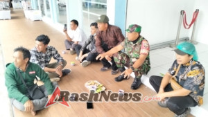 Tingkatkan Kedisiplinan dan Tanggung Jawab, Babinsa Desa Landih Lakukan Pembinaan kepada Driver MBG