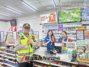 Cegah Kriminalitas! Polsek Kerambitan melaksanakan Blue Light Patrol