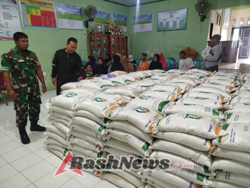 Kodim 1628/KSB Kawal Penyerahan Bantuan Pangan Kelurahan Menala Alokasi Oktober–November 2025