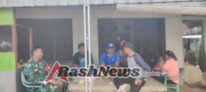 Jalin Silaturahmi, Babinsa Desa Kelanir Mantapkan Hubungan Baik dengan Warga