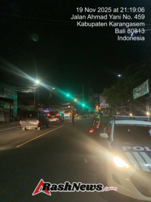 Satuan Lalulintas Polres Karangasem Melaksanakan Pengaturan Lalulintas Pada Malam hari
