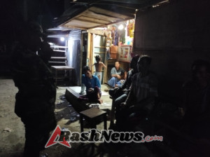 Peduli Warga, Babinsa Songgajah Ingatkan Bahaya Banjir dan Longsor