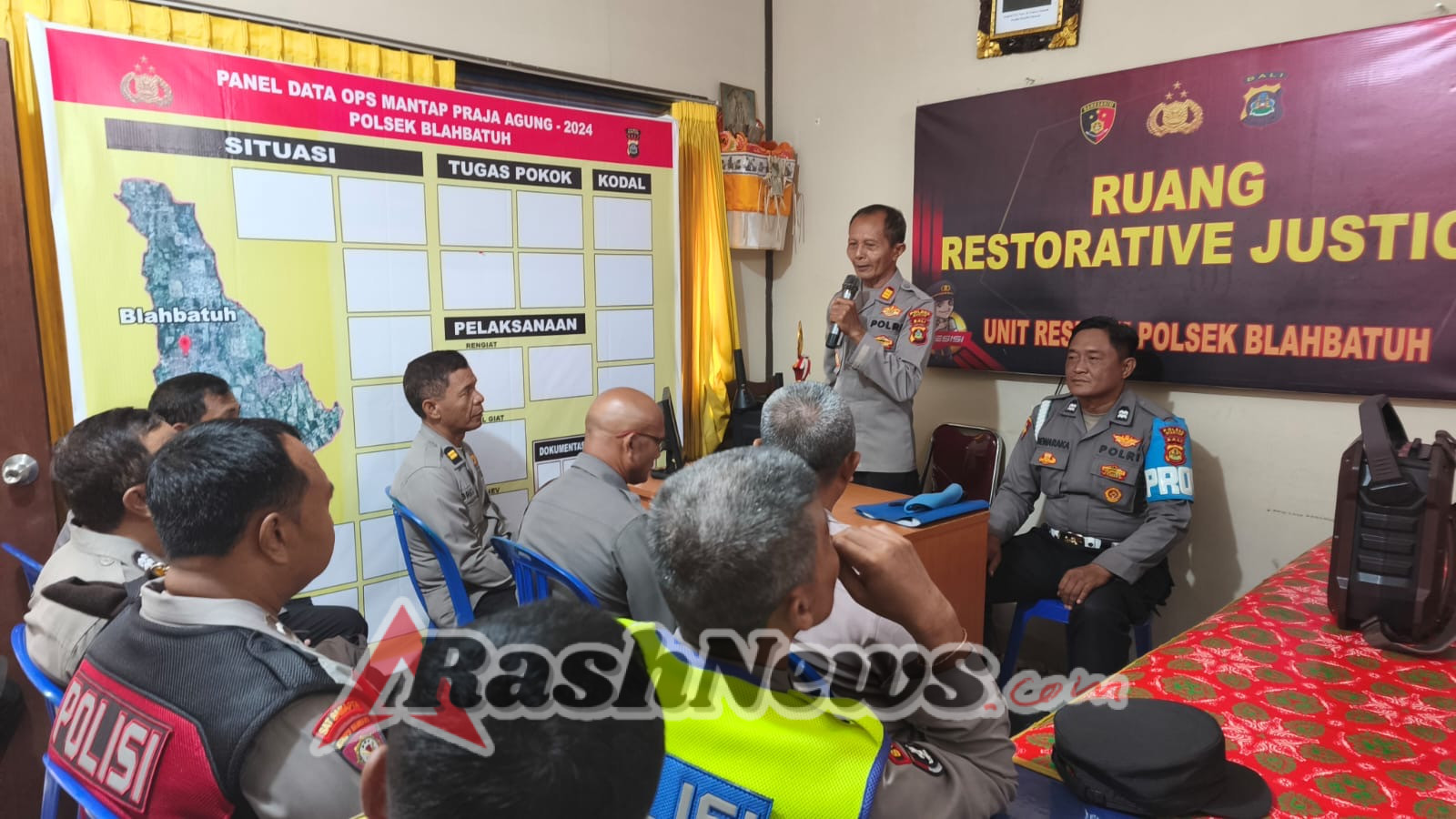 Polsek Blahbatuh Sosialisasi Pencegahan Gaya Hidup Hedonis Kepada Personel