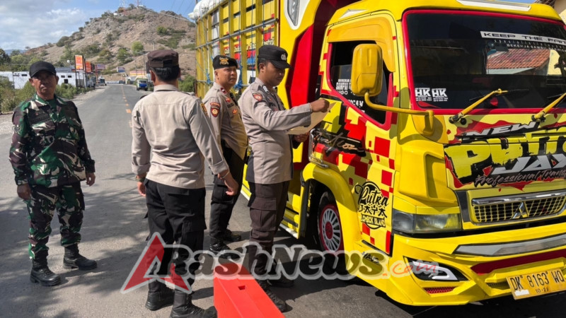 Pengamanan Pelabuhan Poto Tano, Koramil 1628-04/Poto Tano Pastikan Kenyamanan Penumpang