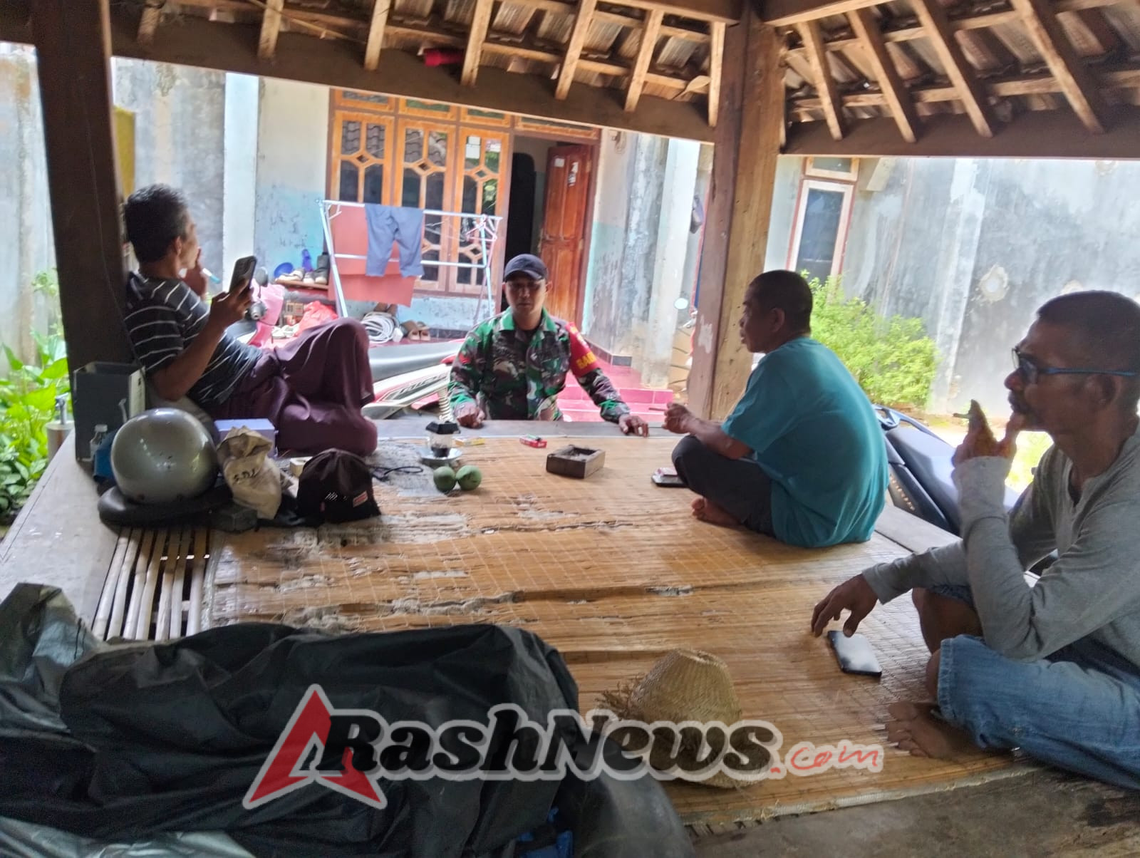 Koptu Agus Darmawan Tingkatkan Kedekatan dengan Warga Melalui Patroli dan Komsos