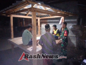 Warga dan Babinsa Sinergi Tingkatkan Keamanan, Ronda Malam Berjalan Lancar dan Aman