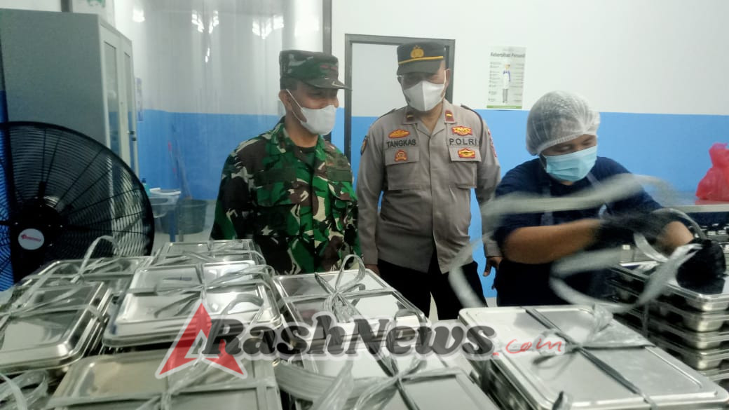 Mayor Caj I Nyoman Mangku menghadiri Launching Makan Bergizi Gratis di Desa Abang.