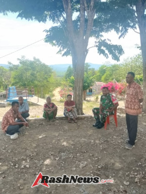Babinsa Koramil 1618-05/Biut Laksanakan Komsos di Desa Lokomea, Pererat Silaturahmi dengan Warga