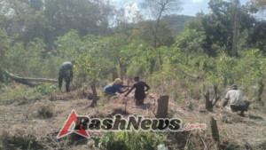Sinergi Babinsa dan Masyarakat Desa Bandar, Bersama Ciptakan Lingkungan Bersih dan Aman