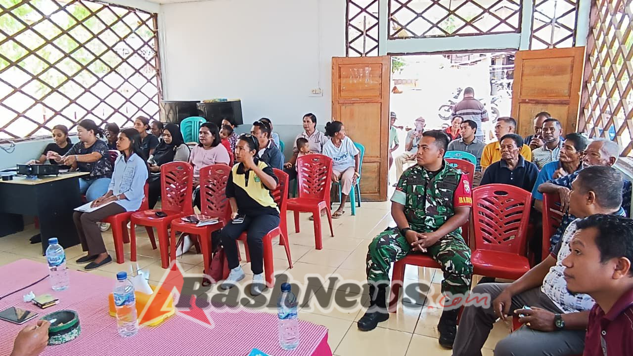 Transparan dan Partisipatif, Babinsa Alok Hadiri Uji Kelayakan BUMDes Bhalu Tela