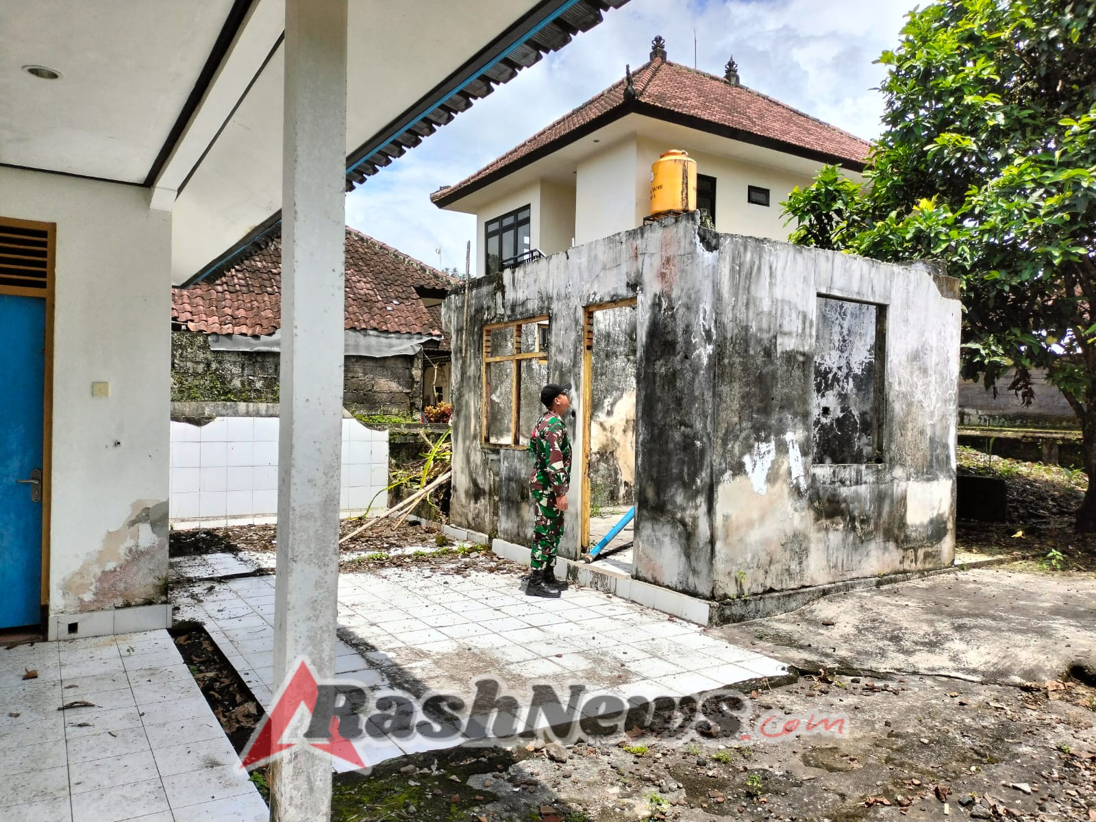 Turun Langsung Tinjau Lahan KDKMP, Wujud Totalitas Babinsa Selisihan Sukseskan Program Strategis Pemerintah