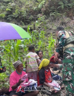 Wujud Nyata Kepedulian Satgas 743/PSY: Sapa, Dengar, dan Berbagi di Kampung Ginik