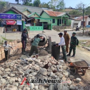 Gotong Royong Kodim Kupang dan Warga Wujudkan Infrastruktur Drainase