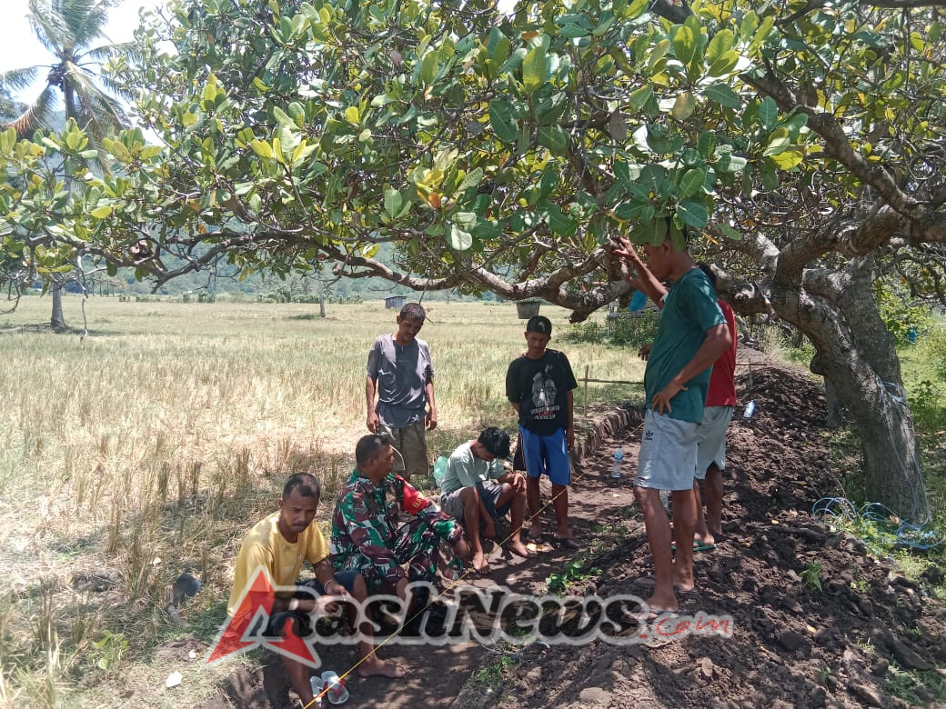 Kehadiran Babinsa di Tengah Warga Detumbewa Diterima Hangat, Ciptakan Rasa Aman dan Nyaman