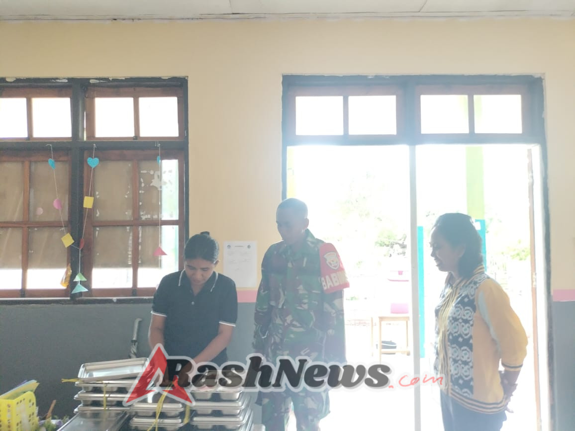 Sinergi Babinsa dan Yayasan Terdinda Berkat Lancar Sukseskan Pemberian Makanan Bergizi Gratis bagi Ribuan Pelajar