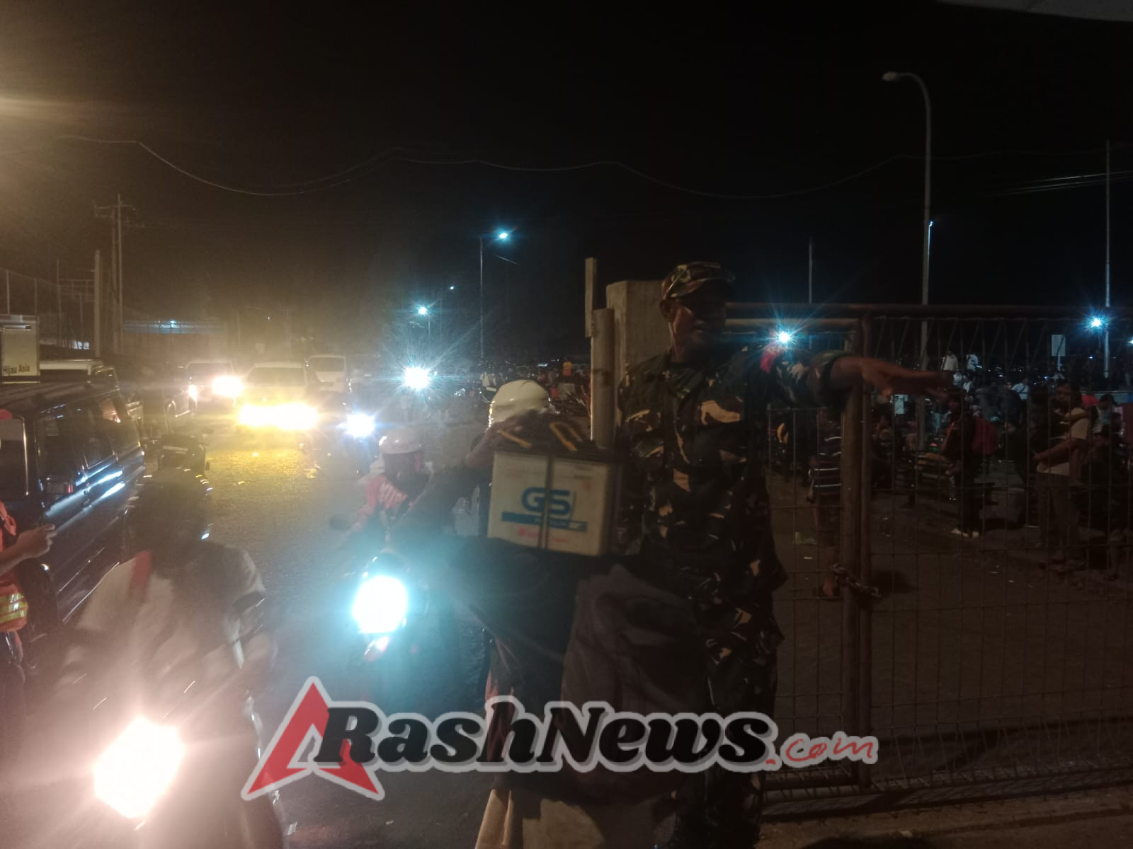 Kodim 1602/Ende Turut Kawal Kedatangan Kapal Darma Rucitra VIII