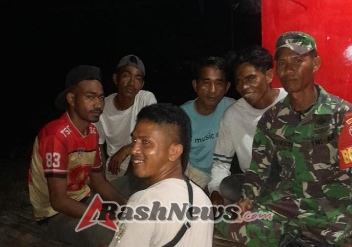 ‎Patroli Malam dan Imbauan Siaga Bencana, Koramil Ropang Semakin Dekat dengan Warga