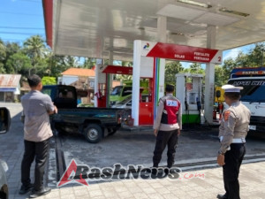 Patroli Pantau Objek Vital SPBU Wilayah Rendang Cegah Gangguan Kamtibmas