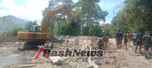 Tingkatkan Irigasi Pertanian, TMMD Kodim 1625/Ngada Kebut Pengerjaan Bendungan Panondiwal di Tiung Barat