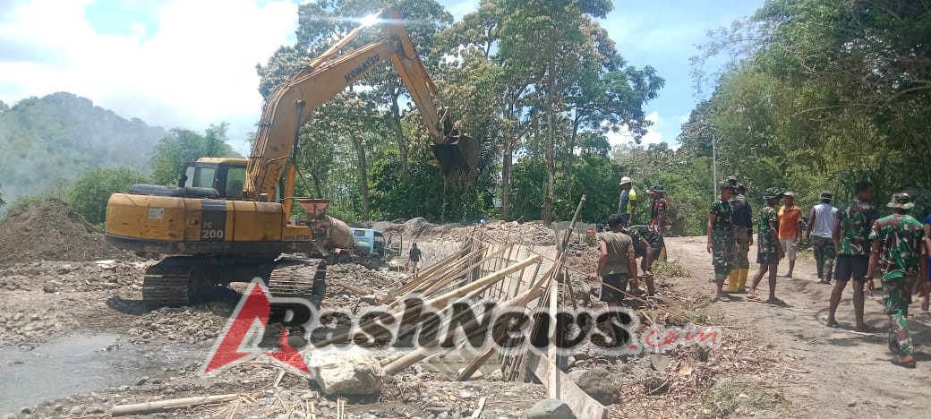 Tingkatkan Irigasi Pertanian, TMMD Kodim 1625/Ngada Kebut Pengerjaan Bendungan Panondiwal di Tiung Barat