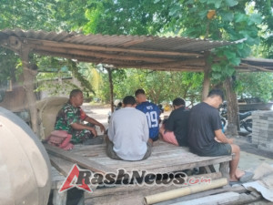 Komsos dan Pamwil Babinsa Ramil 1602-01: Wujud Kehadiran TNI di Wilayah Binaan