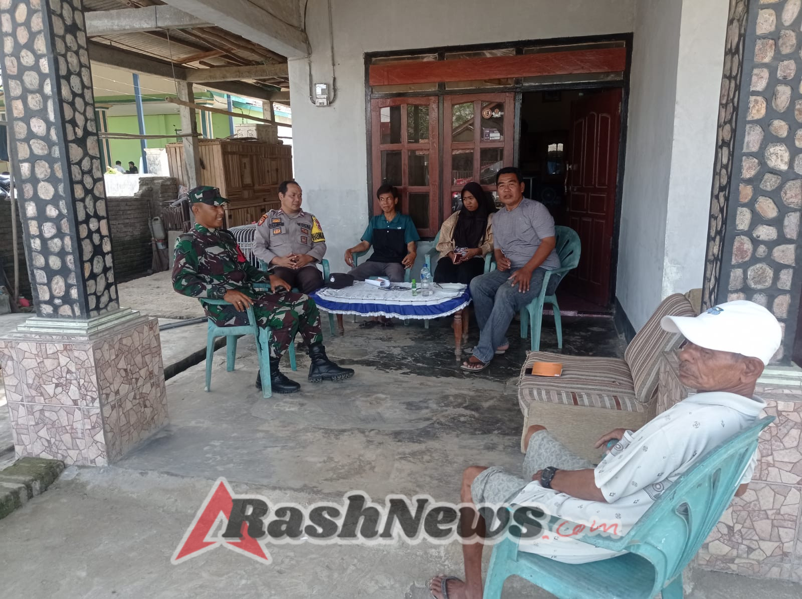 Babinsa Serda Suaedin Gelar Komsos, Dorong Warga Aktif Laporkan Potensi Gangguan Keamanan