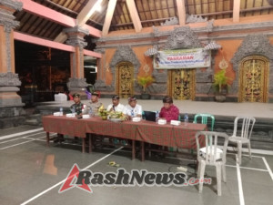 Bhabinkamtibmas Negari Hadiri Kegiatan Pasraman Desa Adat Sarimertha.