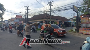 Tergelar Sepanjang Jalur, Polsek Mengwi Lancarkan Aktivitas Masyarakat di Pagi Hari