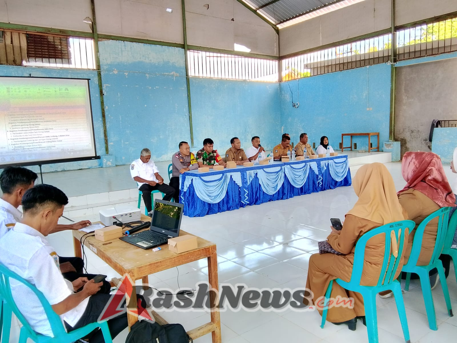 ‎Kebersamaan Babinsa dan Masyarakat Warnai Musyawarah Desa Tatebal Kecamatan Lenangguar