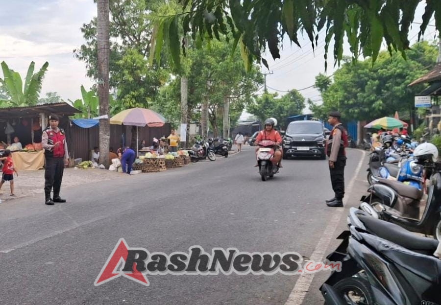 Polsek Gianyar Gelar Kegiatan Rutin Yang Ditingkatkan (Kryd) Di Pasar Rakyat Samplangan